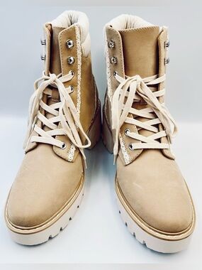 MIA Nakoma Beige Ankle Boot Ivory Lug Sole Heel Platform Womens 7.5M Lace Up